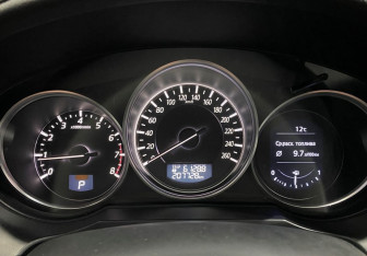 Подержанный автомобиль Mazda 6 Sedan 2015 года (12 фото)