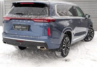 Подержанный автомобиль Exeed VX 2022 года (5 фото)