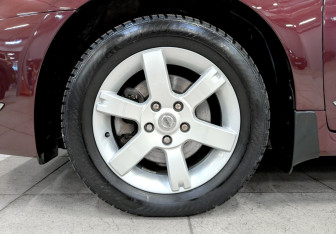 Подержанный автомобиль Nissan Teana 2013 года (18 фото)