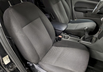 Подержанный автомобиль Ford Focus Sedan 2010 года (20 фото)