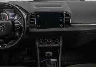 Подержанный автомобиль Skoda Karoq 2020 года (14 фото)