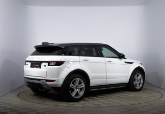 Подержанный автомобиль Land Rover Range Rover Evoque 2017 года (5 фото)