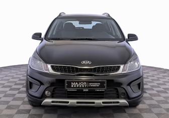 Подержанный автомобиль Kia Rio Hatchback 2020 года (2 фото)