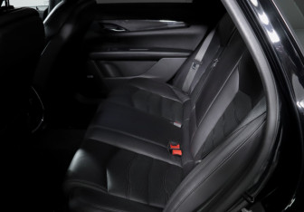 Подержанный автомобиль Cadillac CT6 2019 года (10 фото)