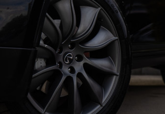 Подержанный автомобиль Infiniti FX 2013 года (21 фото)