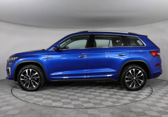 Подержанный автомобиль Skoda Kodiaq 2023 года (8 фото)