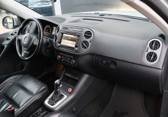 Подержанный автомобиль Volkswagen Tiguan 2013 года (6 фото)