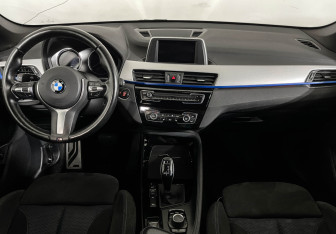 Подержанный автомобиль BMW X1 2019 года (12 фото)