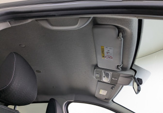 Подержанный автомобиль Nissan Terrano 2017 года (19 фото)