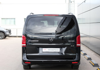 Подержанный автомобиль Mercedes-Benz Vito 2018 года (6 фото)