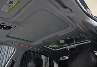 Подержанный автомобиль Audi A8 2023 года (22 фото)