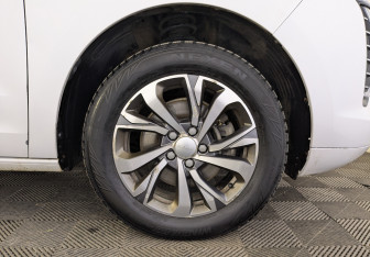 Подержанный автомобиль Haval Jolion 2023 года (18 фото)