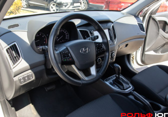 Подержанный автомобиль Hyundai Creta 2020 года (14 фото)