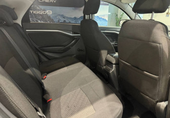 Подержанный автомобиль LADA (ВАЗ) Vesta Sedan 2018 года (12 фото)