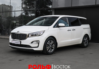 Подержанный автомобиль Kia Carnival 2018 года (1 фото)