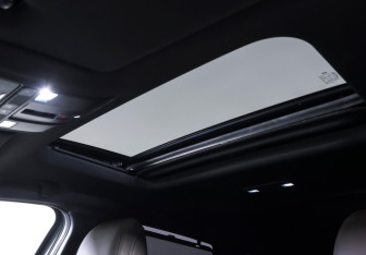 Подержанный автомобиль Mazda CX-9 2022 года (17 фото)