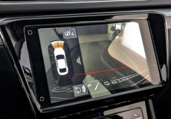 Подержанный автомобиль Skoda Superb Liftback 2020 года (26 фото)