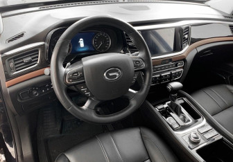 Подержанный автомобиль GAC GS8 2021 года (11 фото)