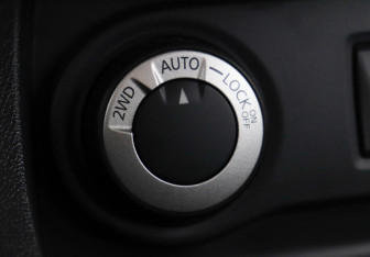 Подержанный автомобиль Renault Duster 2018 года (9 фото)