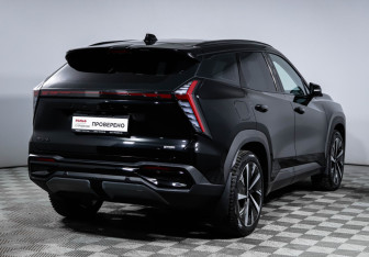 Подержанный автомобиль Geely Atlas 2024 года (5 фото)