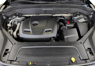 Подержанный автомобиль Volvo XC90 2018 года (9 фото)