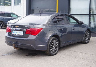 Подержанный автомобиль Chevrolet Cruze Sedan 2013 года (5 фото)