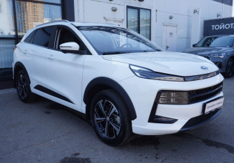 Подержанный автомобиль JAC JS6 2022 года (3 фото)