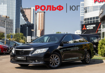 Подержанный автомобиль Toyota Camry Sedan 2013 года (1 фото)
