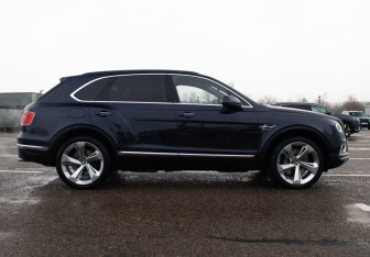 Подержанный автомобиль Bentley Bentayga 2016 года (4 фото)