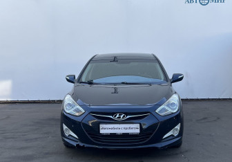 Подержанный автомобиль Hyundai i40 Sedan 2012 года (2 фото)