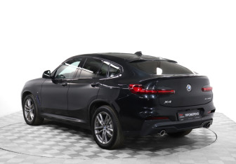 Подержанный автомобиль BMW X4 2019 года (7 фото)