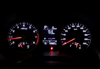 Подержанный автомобиль Kia Rio Hatchback 2021 года (12 фото)