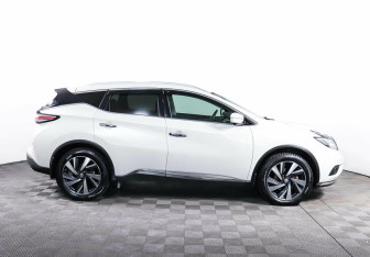 Подержанный автомобиль Nissan Murano Suv 2020 года (4 фото)