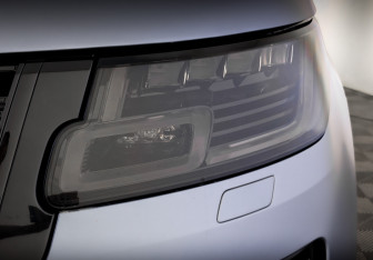 Подержанный автомобиль Land Rover Range Rover 2018 года (17 фото)