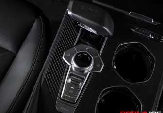 Подержанный автомобиль Changan UNI-K 2023 года (16 фото)