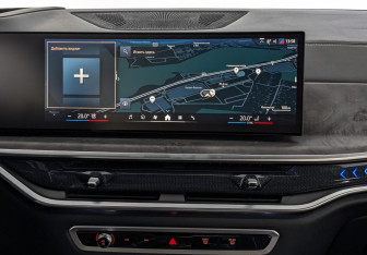 Подержанный автомобиль BMW X7 2024 года (15 фото)