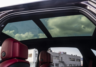 Подержанный автомобиль Porsche Cayenne 2019 года (23 фото)