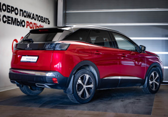 Подержанный автомобиль Peugeot 3008 2021 года (4 фото)