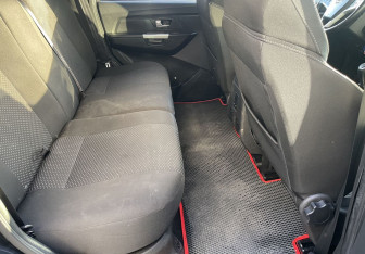 Подержанный автомобиль УАЗ Patriot 2018 года (11 фото)