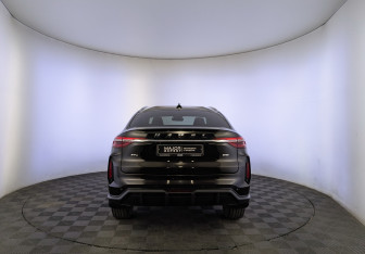 Подержанный автомобиль Haval F7x 2023 года (6 фото)