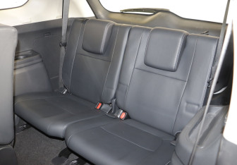 Подержанный автомобиль Mitsubishi Outlander 2022 года (18 фото)