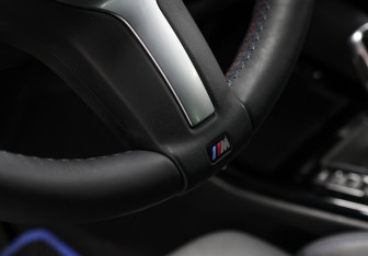 Подержанный автомобиль BMW X1 2021 года (20 фото)