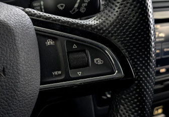 Подержанный автомобиль Skoda Rapid Liftback 2019 года (28 фото)