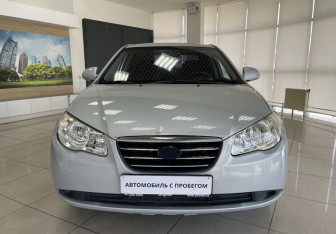 Подержанный автомобиль Hyundai Elantra Sedan 2009 года (2 фото)