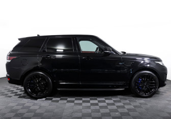 Подержанный автомобиль Land Rover Range Rover Sport 2016 года (4 фото)