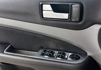 Подержанный автомобиль Ford Focus Wagon 2011 года (18 фото)
