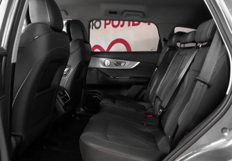 Подержанный автомобиль Chery Tiggo 8 Pro Max 2024 года (10 фото)