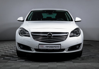 Подержанный автомобиль Opel Insignia Sedan 2014 года (2 фото)