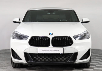 Подержанный автомобиль BMW X2 2021 года (3 фото)
