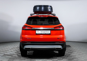 Подержанный автомобиль Geely Atlas Pro 2022 года (6 фото)